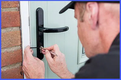 Express Locksmith Store Rumford, RI 401-424-9802 Express Locksmith Store Rumford, RI 401-424-9802 - 36-1