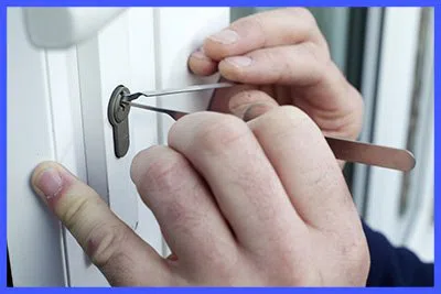 Express Locksmith Store Rumford, RI 401-424-9802 Express Locksmith Store Rumford, RI 401-424-9802 - 36-11